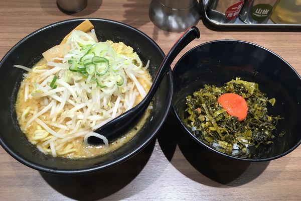 「白みそラーメン＋明太高菜丼」@東京スタイルみそらーめん ど・みそ キッテグランシェ店の写真