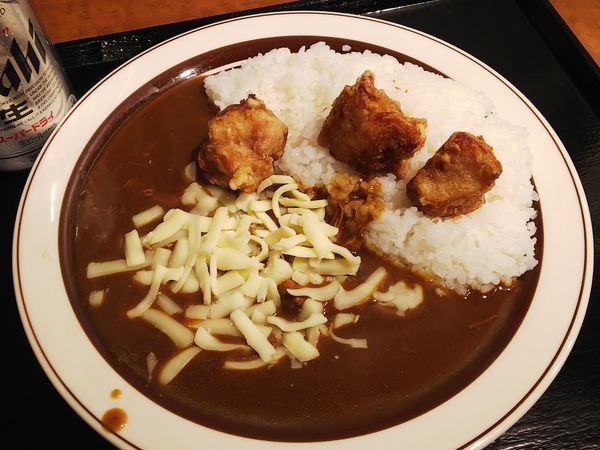 「唐揚げカレー+チーズ 500+100円」@カレー専門店 クラウンエース 上野店の写真