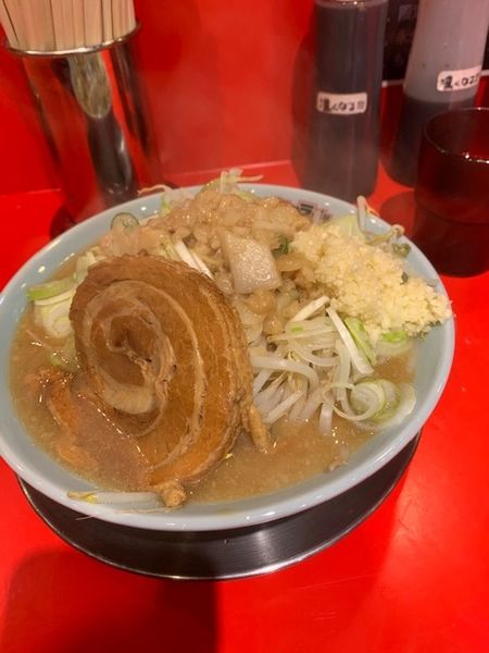 「ラーメン（並・豚一切れ） 900円」@ハイカロリー学園の写真