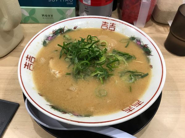 「こってり背脂中華そば＋味玉」@中華そば 花京 大正店の写真