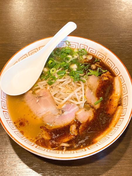 「黒らーめん」@鳥勝の写真