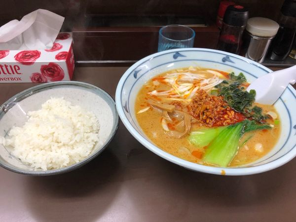 「日替わり 担々麺 ライス付き 800円」@南ばん亭の写真