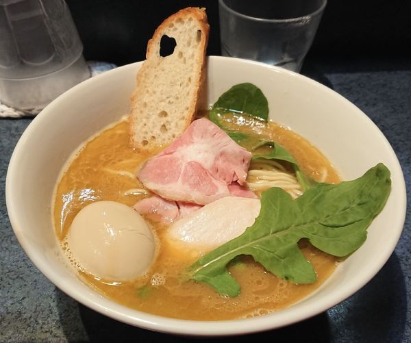 「特製白湯らーめん」@もとのともの写真