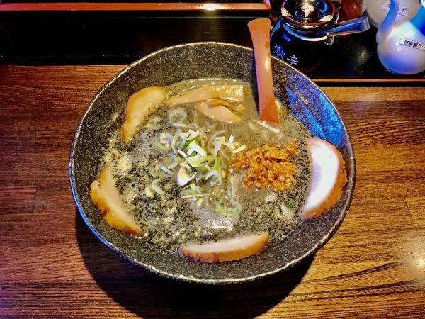 「黒彰貴チャーシューメン」@麺や 彰貴の写真