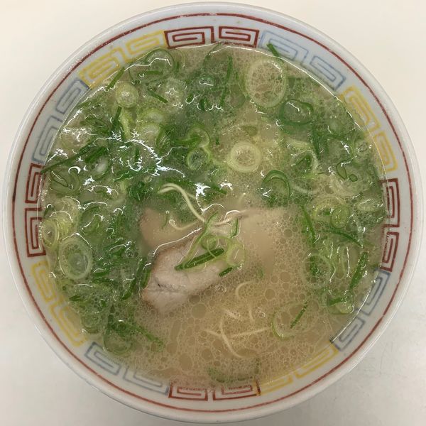 「ラーメン (550円)」@博多一心亭の写真