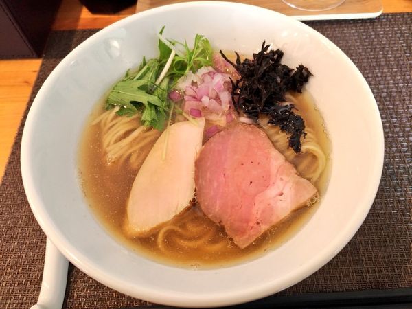 「期間限定 煮干しらぁ麺（白）」@らぁ麺 やな木の写真