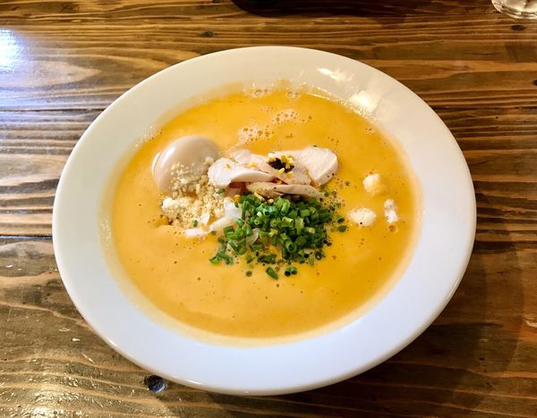 「オマール海老湯+味玉」@麺屋はやぶさの写真