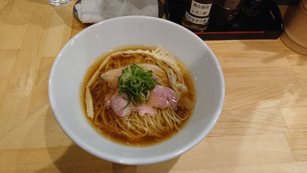 「鶏と鴨の醤油らぁ麺800」@らぁ麺 なお人の写真
