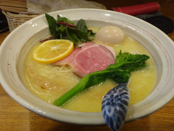 「味玉鶏白湯そば 980円」@中華そば きなりの写真