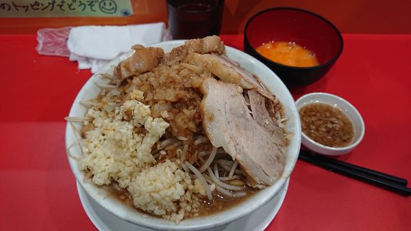 「豚ラーメン」@あいすべきものすべてにの写真