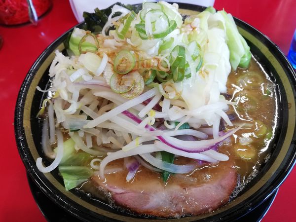 「野菜ラーメン」@家系ラーメン王道 いしい 市原五井店の写真