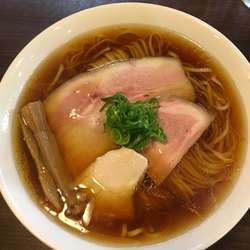 醤油らぁ麺