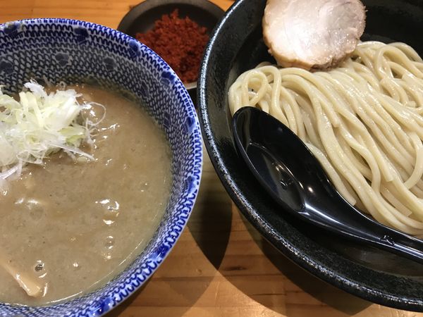 「つけ麺並850円＋辛いやつ50円」@自家製麺TANGOの写真