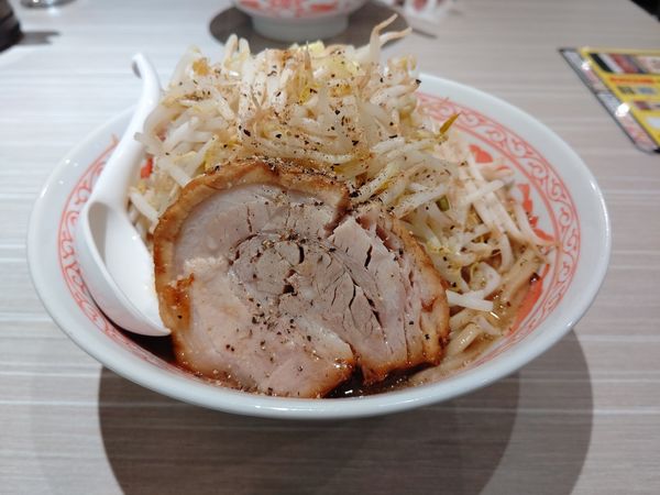 「ブタ二郎らーめん(中盛・250g)840円→700円」@高崎青春ブタ二郎の写真