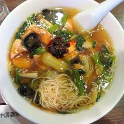 八珍湯麺（1,230円）