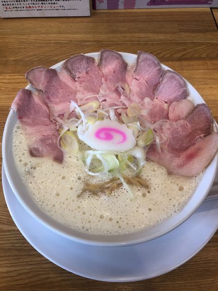 「鶏そば　チャーシュー」@鶏そば なる川の写真