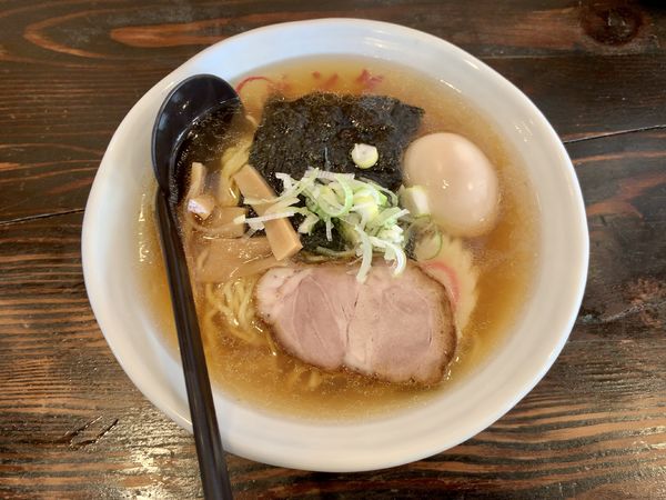 「らーめん（野菜なし）中盛＋味玉」@パンケ 成東店の写真