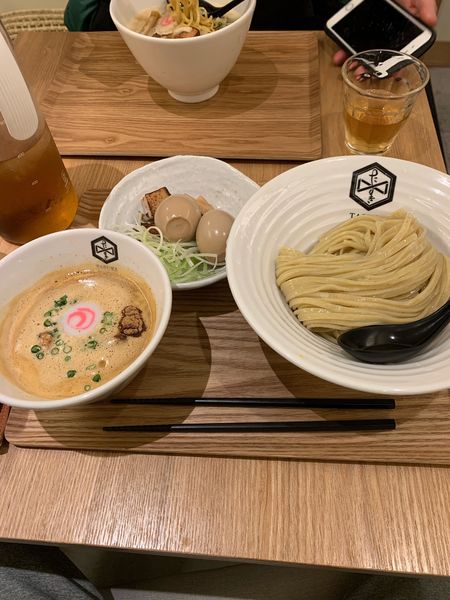 「たすき流つけ麺全部のせTPクーポン味玉」@麺屋 襷の写真