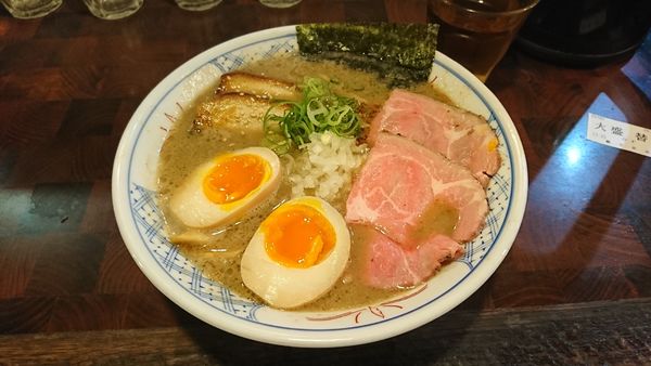 「特製ラーメン」@麺や 庄のの写真