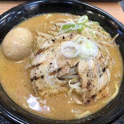 百年味噌ラーメン＋味玉＋餃子３個（クーポン）