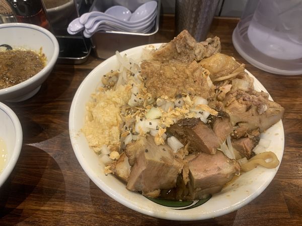 「汁無しそば」@雷 北松戸本店の写真