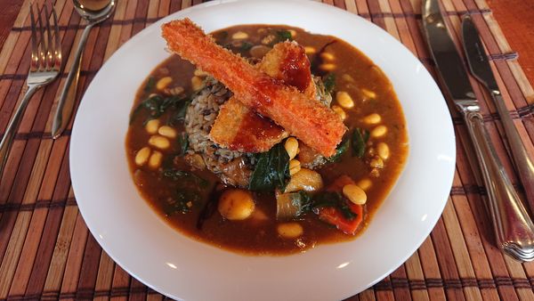 「野菜と豆カレー　１１００円」@レストランいざきの写真