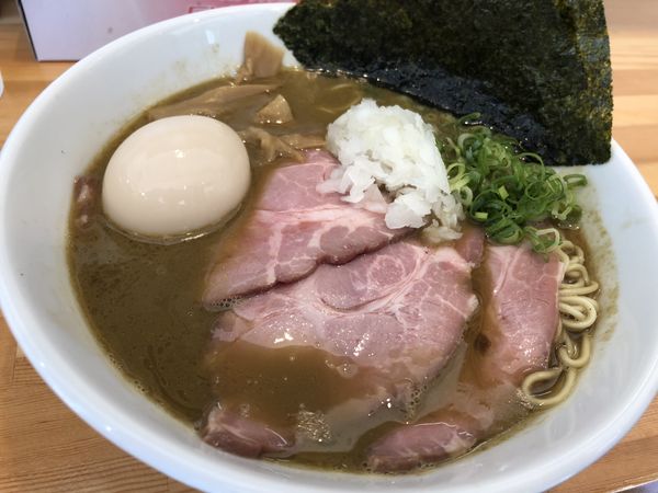 「特製濃厚らーめん」@麺処しろの写真