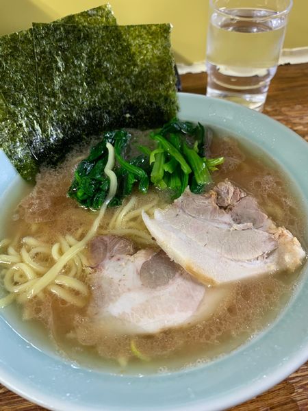 「ラーメン+ほうれん草」@まこと家の写真