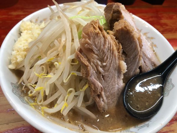 「小ラーメン豚入り」@ラーメン二郎 会津若松駅前店の写真