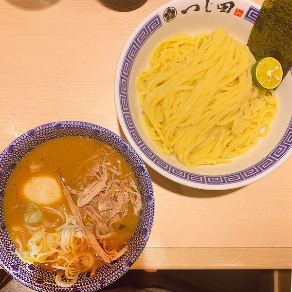 「濃厚豚崩しつけ麺」@つじ田 渋谷フクラス店の写真