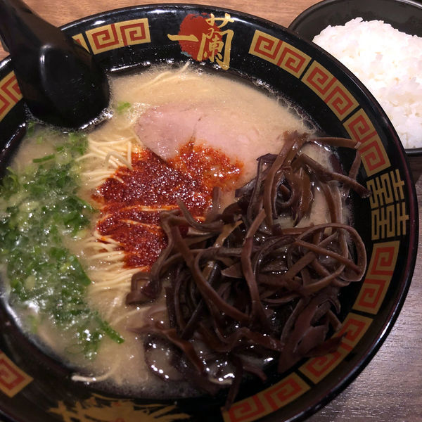 「ラーメン　890円　キクラゲ　120円　ライス　200円」@一蘭 前橋インター店の写真