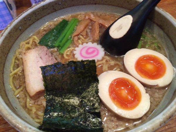 「味玉ラーメン(全部普通)」@酒楽房 うさぎ家の写真