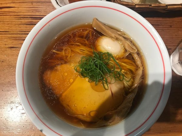 「味玉醤油ラーメン」@ラーメン屋 トイ・ボックスの写真