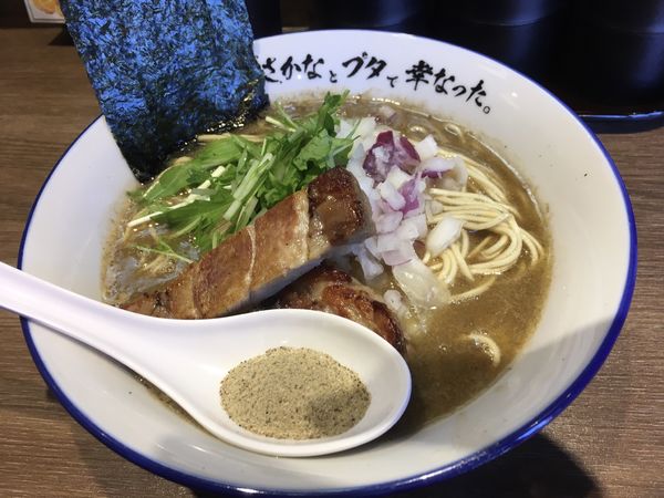 「煮干らーめん」@さかなとブタで幸なった。の写真