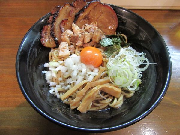 「サバまぜそば（８５０円）＋焼き豚１３０円」@麺処 はいからの写真