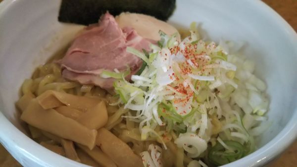 「煮干しまぜそば＋大盛＋タマネギ」@中華そば 児ノ木の写真