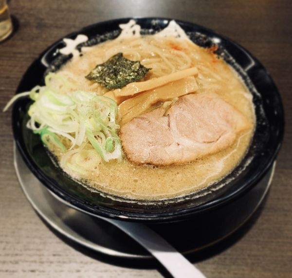 「中華そば（並・固め￥720）」@六厘舎 上野店の写真