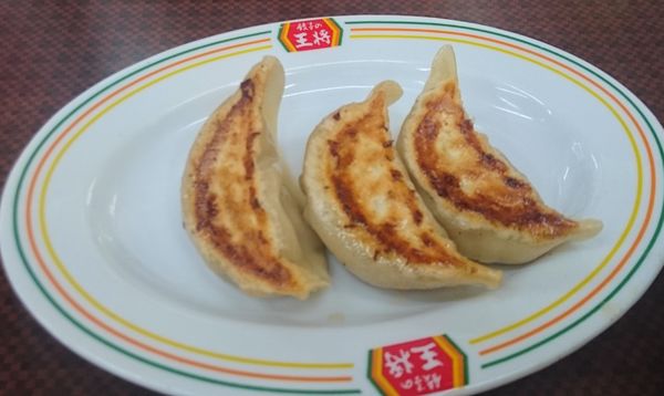 「チャーハン・ジャストサイズ餃子」@餃子の王将 京橋駅前店の写真