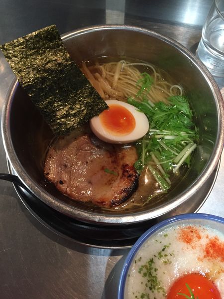 「らーめん塩 淡麗＋麦とろご飯 ¥994＋580」@ZUND-BARの写真