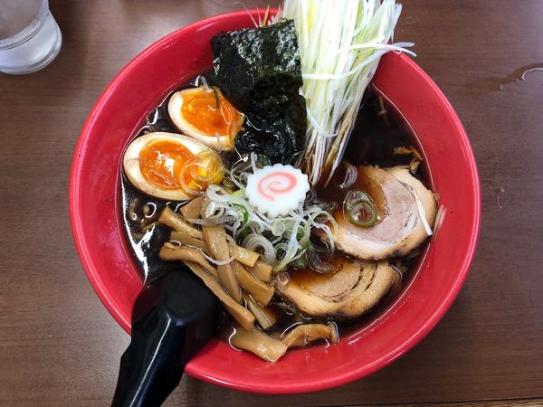 「黒・ネギ玉らーめん」@中華そば かっちゃんの写真