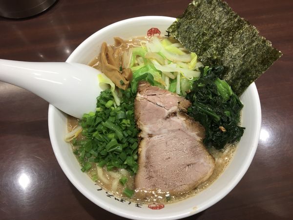 「野菜らーめん 1000円」@豚骨醤油らーめん まぼろしの写真