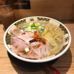 すごい煮干ラーメン