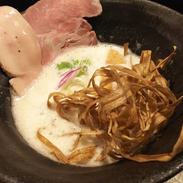 「鶏soba 880円」@鶏soba 座銀 元町店の写真