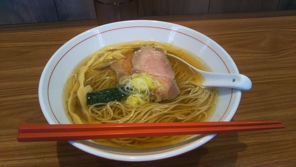 「白だし醤油らーめん（細麺ストレート）」@ら〜麺 安至の写真