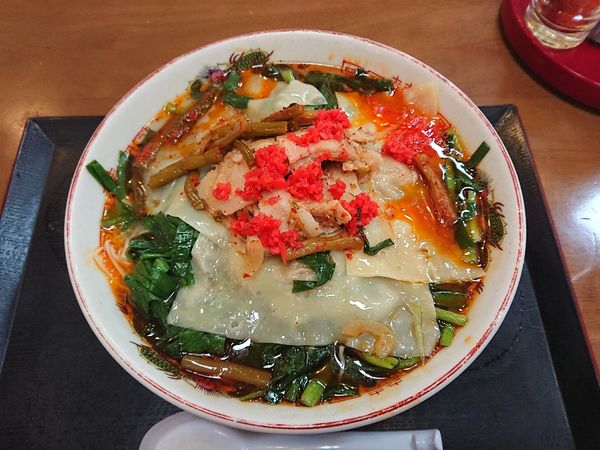 「満州にらワンタンラーメン 大盛 800円(しお)」@さかえや本店の写真