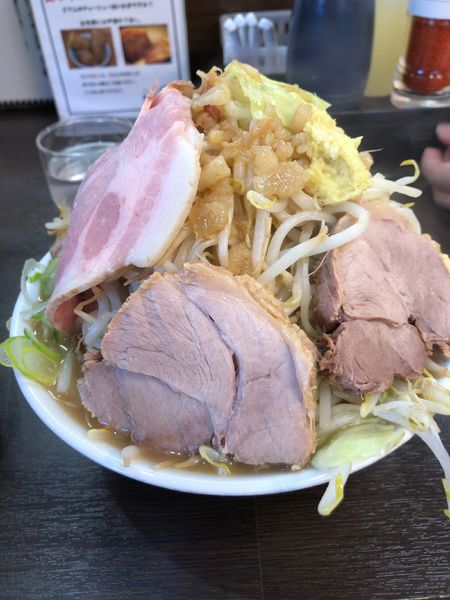 「小ラーメン＋豚マシ（ヤサイ・ニンニク・アブラ・生姜）」@ラーメンどでん 大宮店の写真
