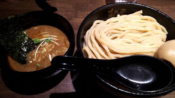 「濃厚つけ麺(870円)極太500g」@麺屋 一路の写真