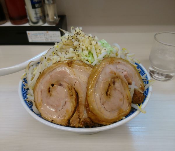 「碧の豚二郎らーめん中盛 豚増しヤサイ増し」@ニンニクらーめん 碧の豚二郎の写真