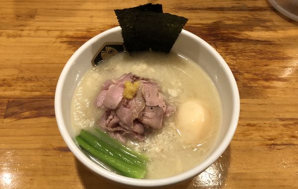 「特製真鯛らーめん」@真鯛らーめん 麺魚の写真
