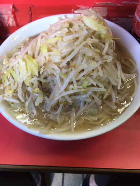 「小ラーメン ヤサイマシ」@ラーメン二郎 三田本店の写真